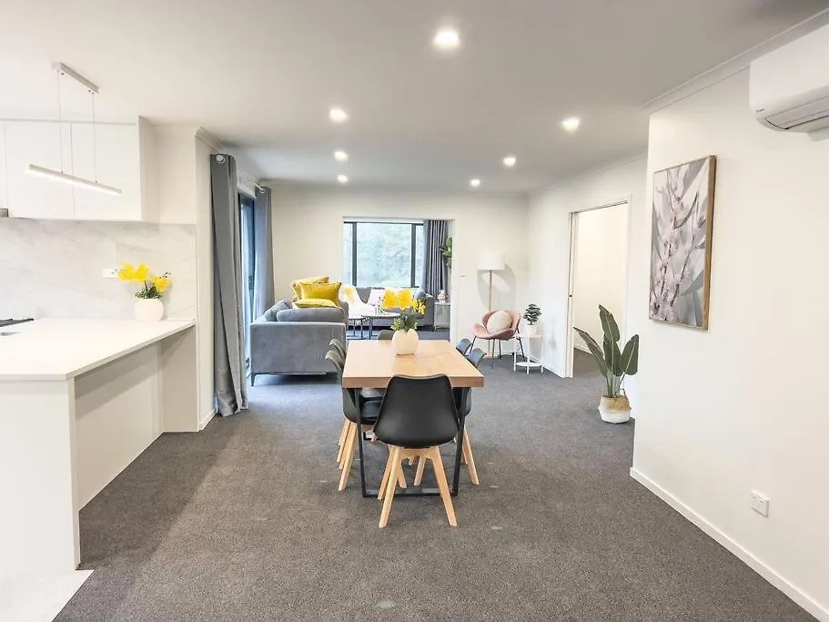 Rotorua Sunshine Brand New 4 Bedroom House