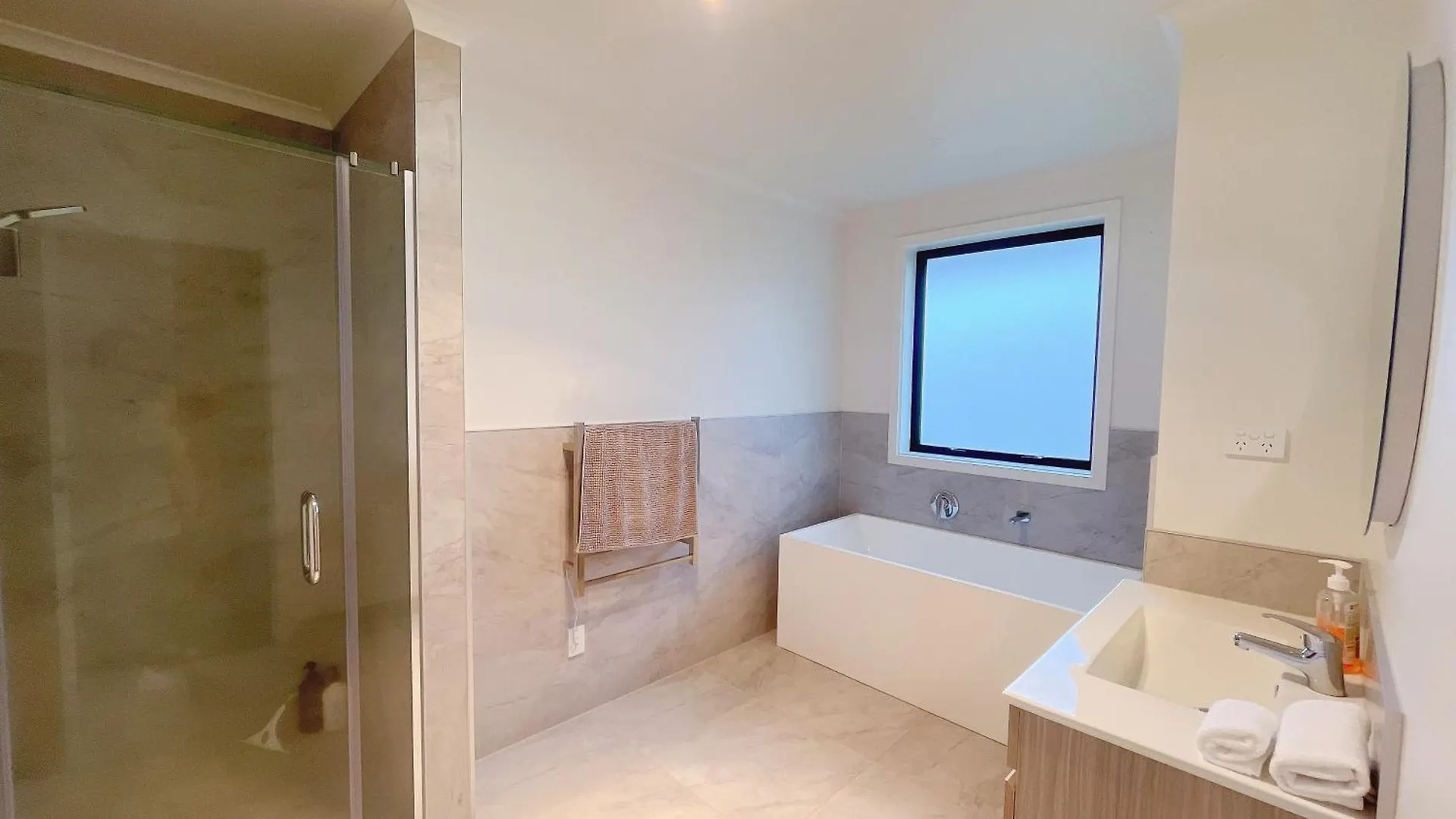 Rotorua Sunshine Brand New 4 Bedroom House Neuseeland