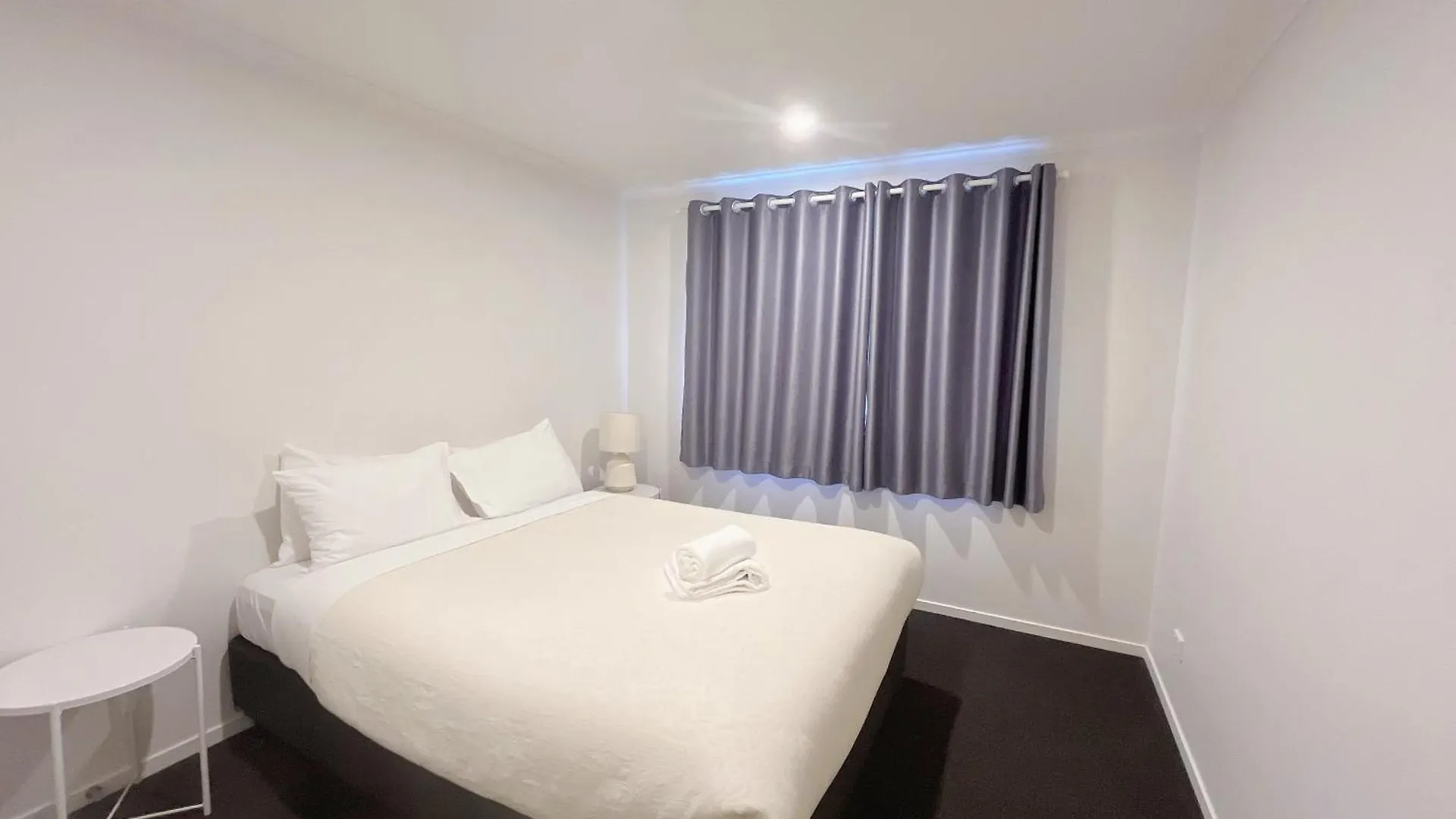 Rotorua Sunshine Brand New 4 Bedroom House 0*,